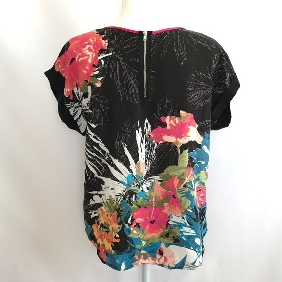 *4/$20* Cato Multi Color Floral Blouse Top - Picture 3 of 8